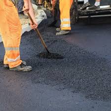 Best Driveway Crack Filling  in Bedford, OH